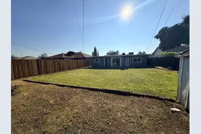 5171 37th Avenue, Sacramento, CA 95824 - Photo 9