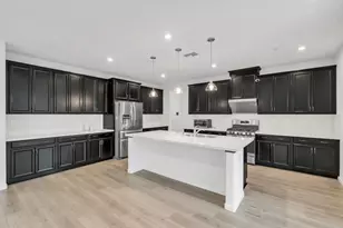 10398 Costa Nova Cir, Elk Grove, CA 95757 - Photo 17