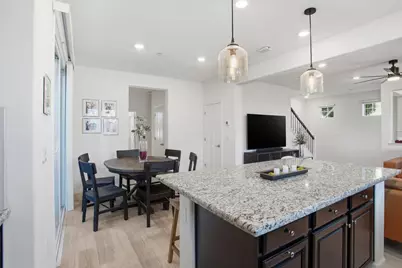 1586 Parkside Way, Roseville, CA 95747 - Photo 9