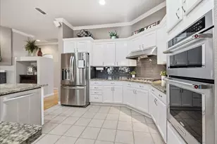 3350 Marina Cove Cir, Elk Grove, CA 95758 - Photo 13