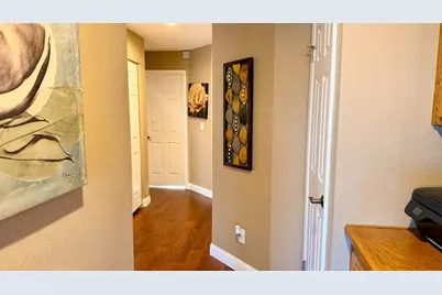 8100 Auberry Drive, Sacramento, CA 95828 - Photo 5