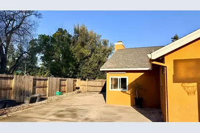 8100 Auberry Drive, Sacramento, CA 95828 - Photo 37
