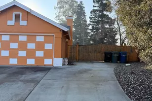 8100 Auberry Drive, Sacramento, CA 95828 - Photo 41