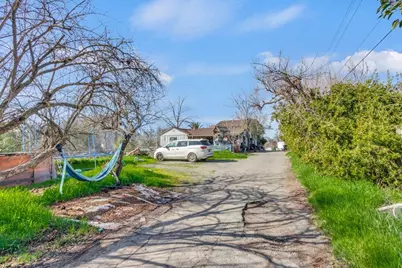6515 Mariposa Avenue, Citrus Heights, CA 95610 - Photo 5