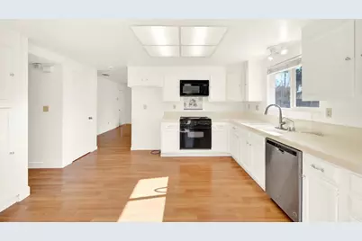 2 Clover Court, Woodland, CA 95695 - Photo 21