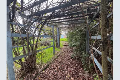 309 W Q Street, Rio Linda, CA 95673 - Photo 13