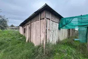 309 W Q St, Rio Linda, CA 95673 - Photo 17