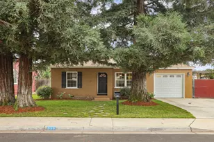 212 Palm Ave, Modesto, CA 95350 - Photo 1