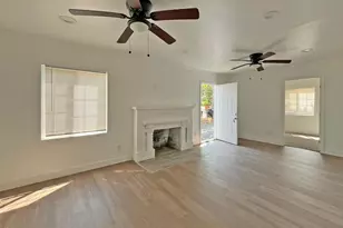 1705 Kenwood St, Sacramento, CA 95815 - Photo 11