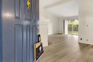 135 River Chase Cir, Sacramento, CA 95864 - Photo 7