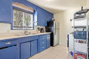 309 San Juan Dr, Modesto, CA 95354 - Photo 7