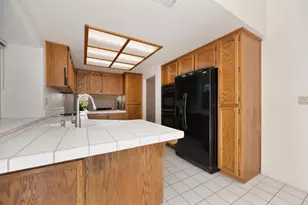 4040 Alex Ln, Carmichael, CA 95608 - Photo 29