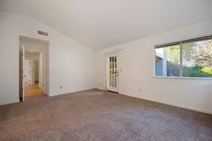 4040 Alex Ln, Carmichael, CA 95608 - Photo 49