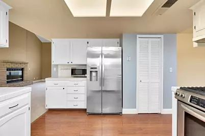 9414 N Rowell Avenue, Fresno, CA 93720 - Photo 11