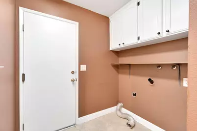 9414 N Rowell Avenue, Fresno, CA 93720 - Photo 27