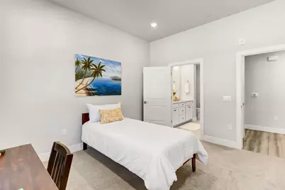 1661 Spring Street #411, Davis, CA 95616 - Photo 19