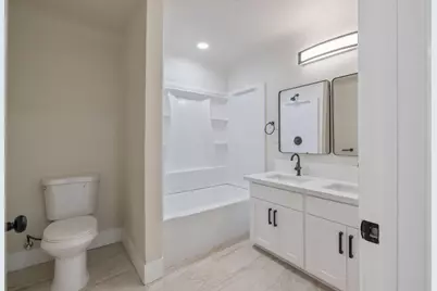 600 E Tulare Street, Avenal, CA 93204 - Photo 11