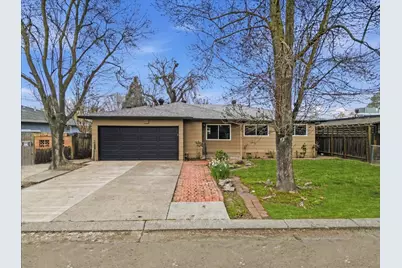 221 W Pearl Avenue, Stockton, CA 95207 - Photo 7