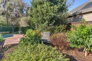 1749 Haggin Grove Way, Carmichael, CA 95608 - Photo 91