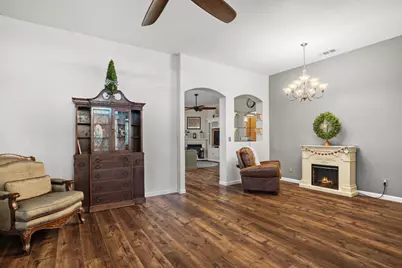5725 Wild Cat Court, Riverbank, CA 95367 - Photo 9