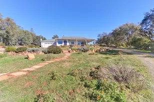 12655 Newell Pl, Grass Valley, CA 95949 - Photo 5