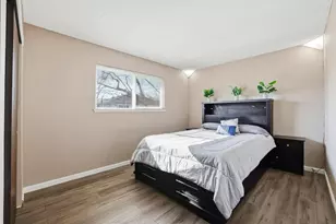 9520 Emerald Park Dr, Elk Grove, CA 95624 - Photo 15