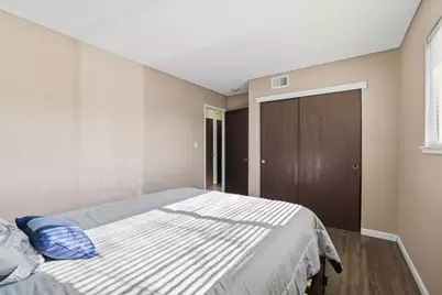 9520 Emerald Park Drive #4, Elk Grove, CA 95624 - Photo 17