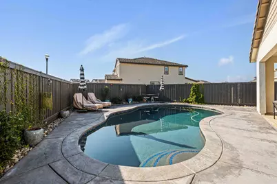 976 Garzas Street, Lathrop, CA 95330 - Photo 33