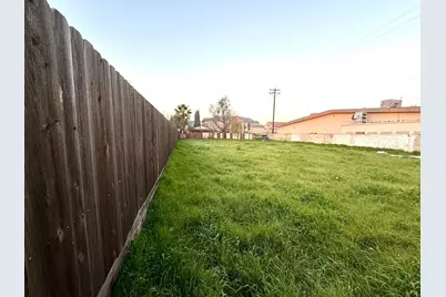 237 Bernell Avenue, Turlock, CA 95380 - Photo 3