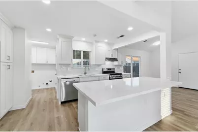 2208 Sunmist Lane, Modesto, CA 95355 - Photo 17