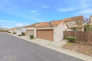 3201 Monument Dr, Roseville, CA 95747 - Photo 29