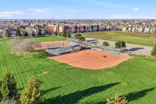 3201 Monument Dr, Roseville, CA 95747 - Photo 41