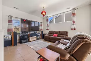 2730 Explorer Way, Turlock, CA 95382 - Photo 9