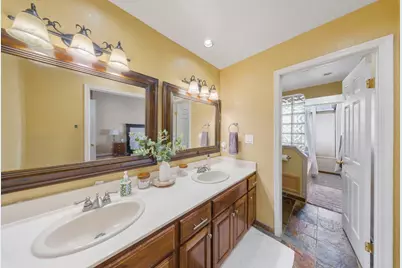 501 Rose Avenue #22, Modesto, CA 95355 - Photo 23