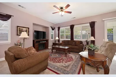 2096 Land End Loop, Roseville, CA 95747 - Photo 11