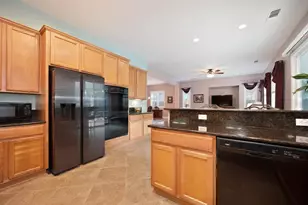 2096 Land End Loop, Roseville, CA 95747 - Photo 21