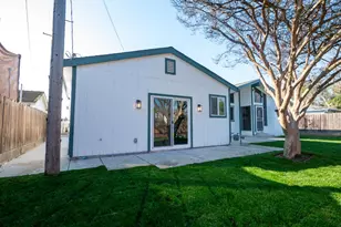 833 S Holly Dr, Lodi, CA 95240 - Photo 45