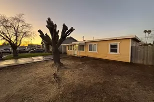 2017 Robert Way, Sacramento, CA 95825 - Photo 1