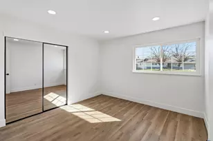 2462 Town Cir, Sacramento, CA 95821 - Photo 31