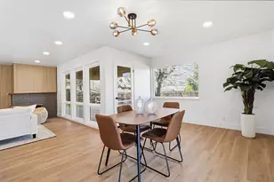 2462 Town Cir, Sacramento, CA 95821 - Photo 21