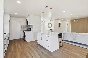 2462 Town Cir, Sacramento, CA 95821 - Photo 13