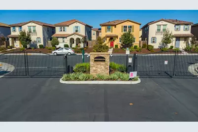 130 Bywell Bridge Circle, Sacramento, CA 95823 - Photo 33