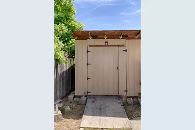 3077 Bertis Drive, Sacramento, CA 95821 - Photo 9