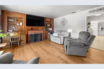 3077 Bertis Drive, Sacramento, CA 95821 - Photo 11