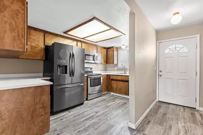 1617 E Lake Court, Marysville, CA 95901 - Photo 11