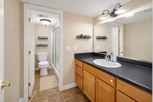 903 Fulton Ave, Sacramento, CA 95825 - Photo 11