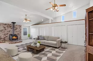 16166 Lawrence Rd, Escalon, CA 95320 - Photo 9