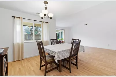 2926 Snowbrook Court, Stockton, CA 95219 - Photo 11