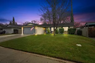 6806 Lakewood Way, Orangevale, CA 95662 - Photo 3