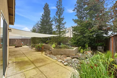 3520 Bridgeway Lakes Drive, West Sacramento, CA 95691 - Photo 35